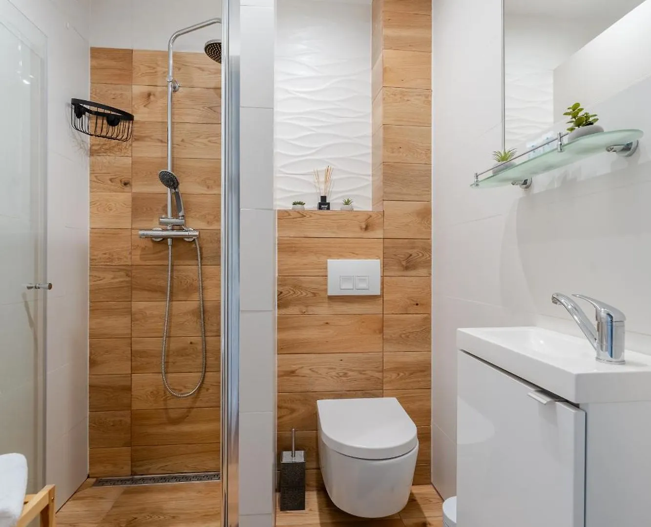 Apartament Gorska Przystan - Apartament W Spokojnej Okolicy By Apartamenty W Karkonoszach 카르파츠 0*,  폴란드